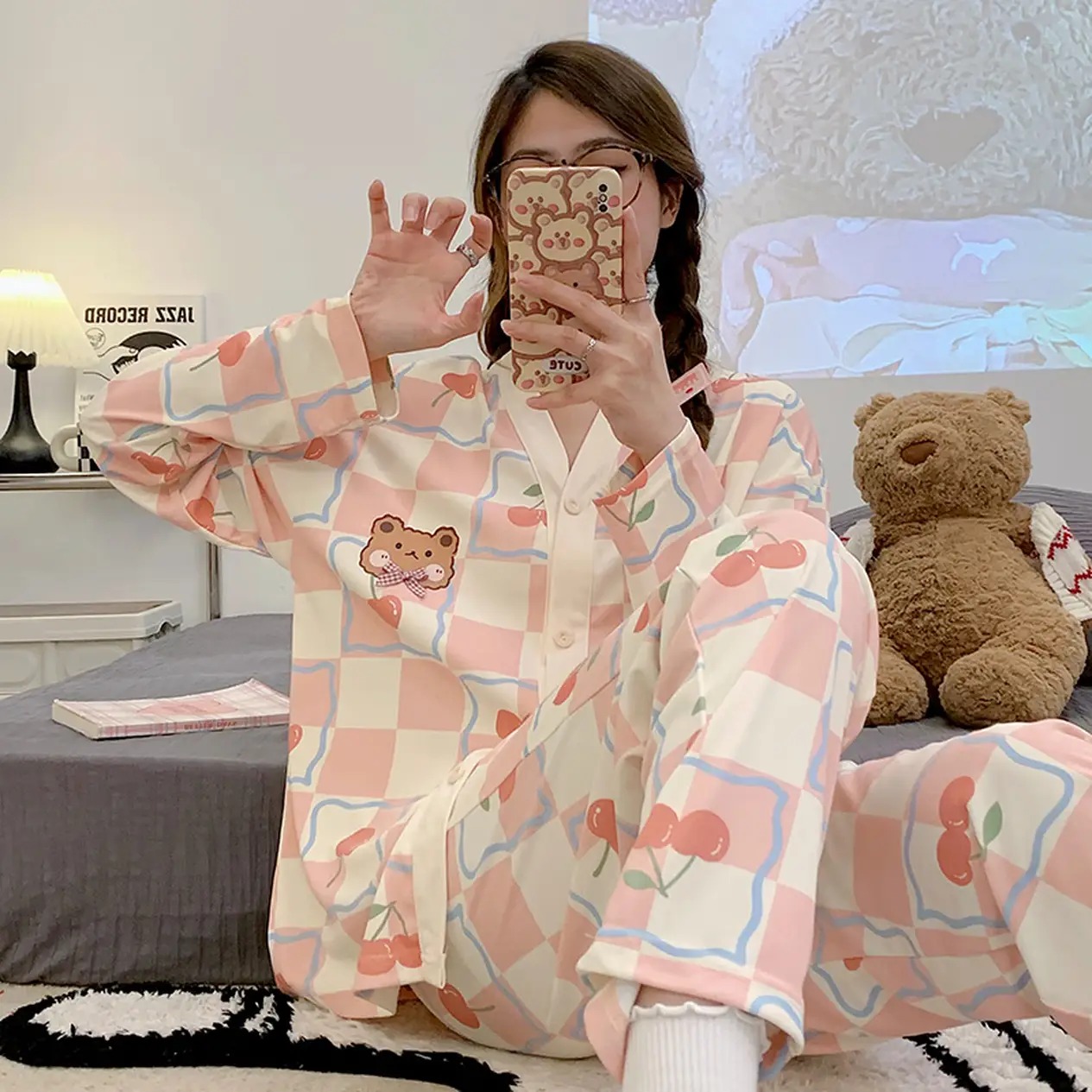 巴洛莲 BORORAM春秋季睡衣女新款仿棉开衫V领长袖长裤卡通宽松家居服套装 CQ-001仿棉樱桃熊 M 建议80-100斤