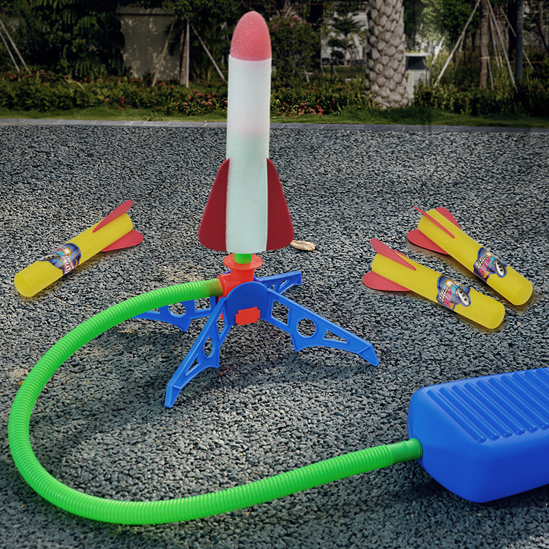儿童运动户外玩具脚踩冲天火箭玩具
